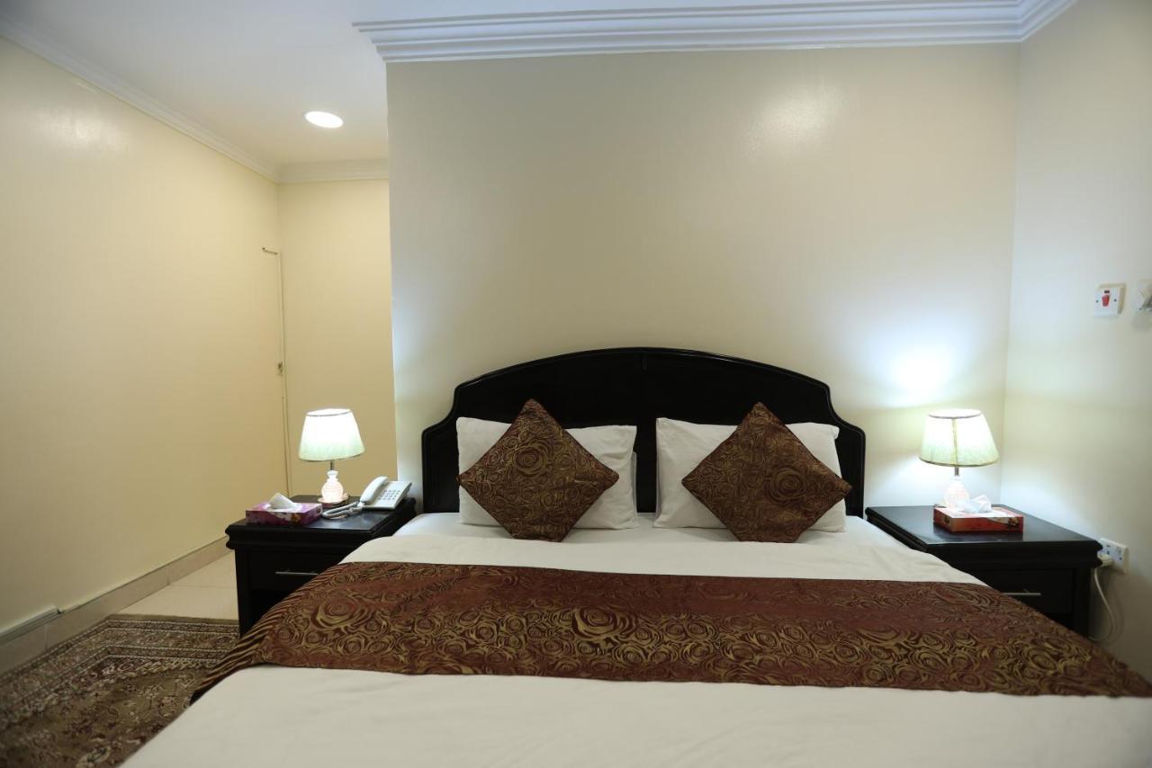 Al Eairy Apartment- Dammam 3 Al Mubarakiyah Exteriör bild