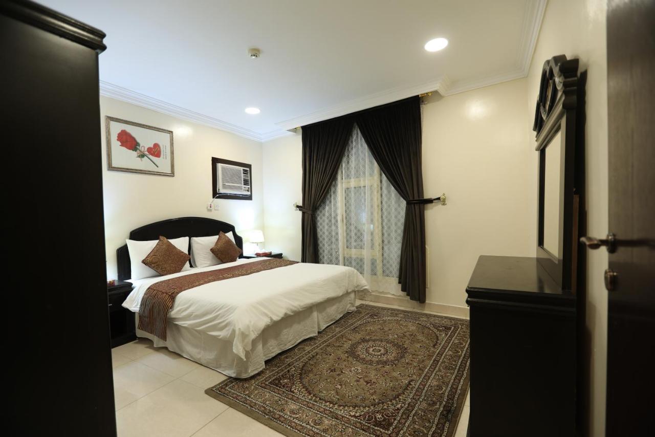 Al Eairy Apartment- Dammam 3 Al Mubarakiyah Exteriör bild