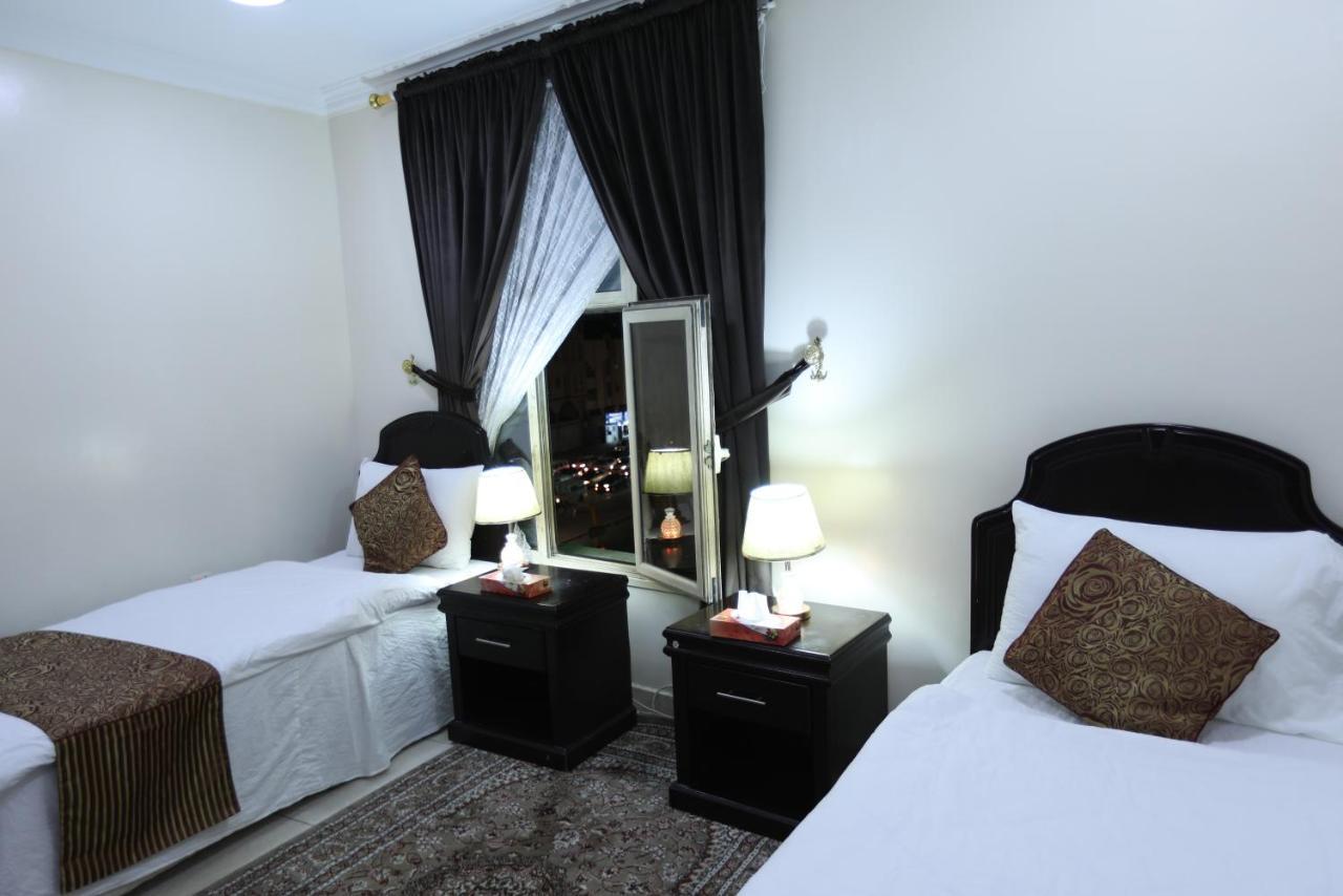 Al Eairy Apartment- Dammam 3 Al Mubarakiyah Exteriör bild