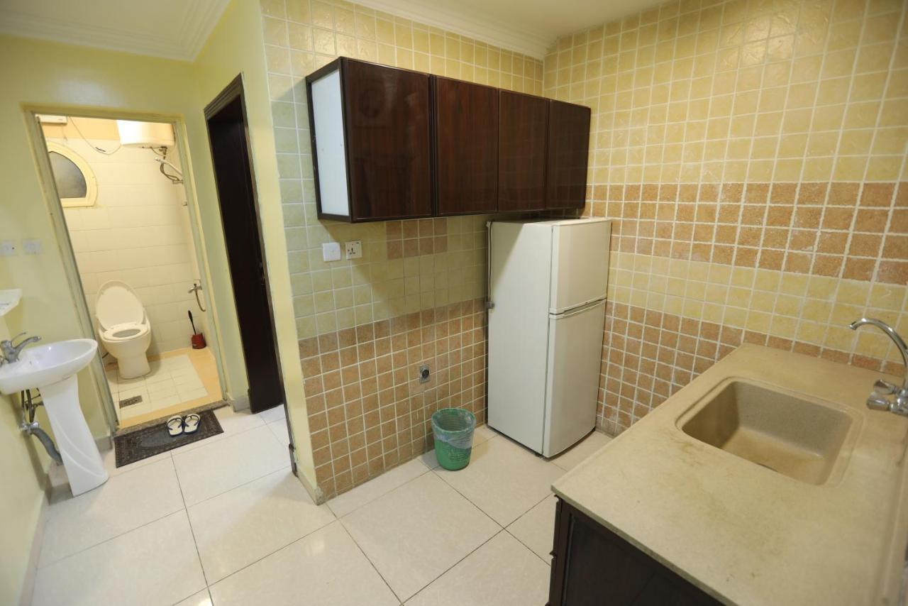 Al Eairy Apartment- Dammam 3 Al Mubarakiyah Exteriör bild