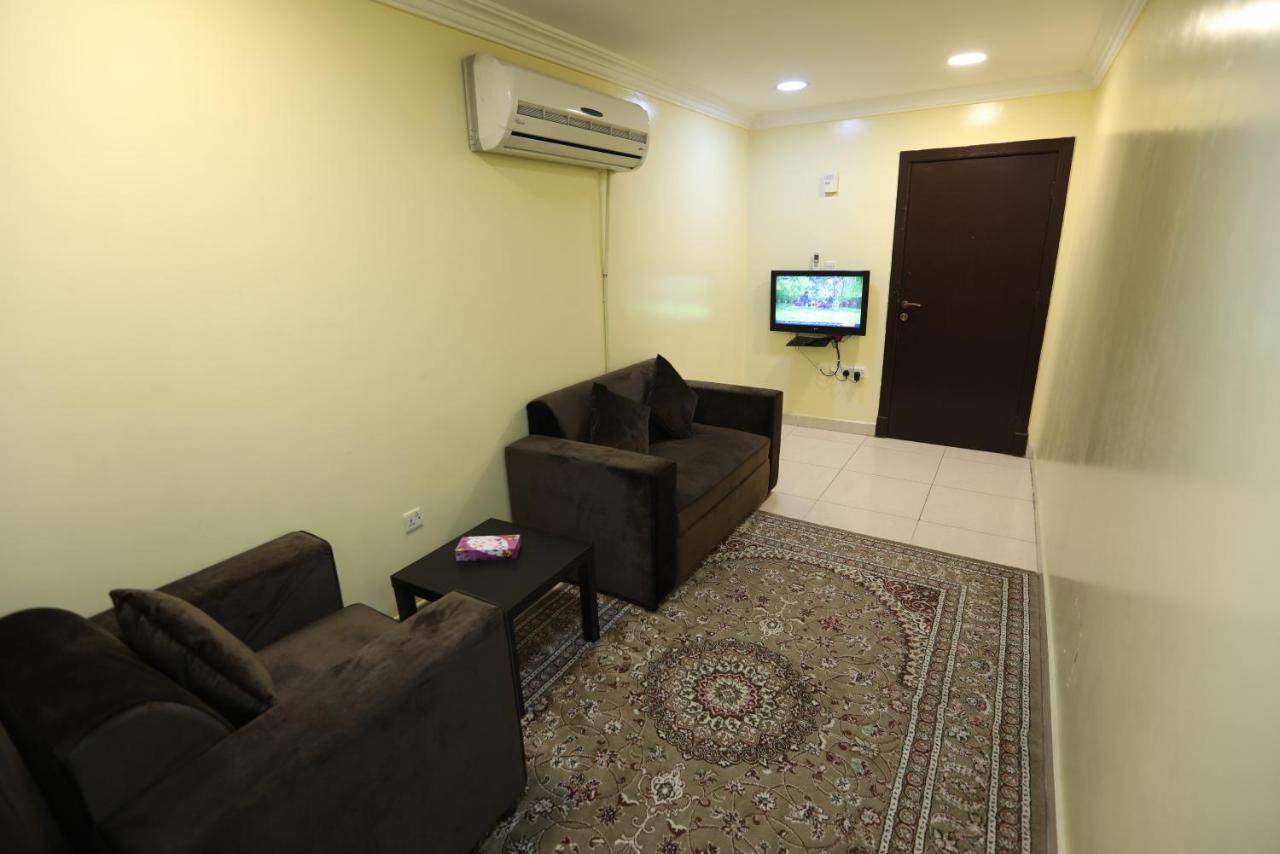 Al Eairy Apartment- Dammam 3 Al Mubarakiyah Exteriör bild
