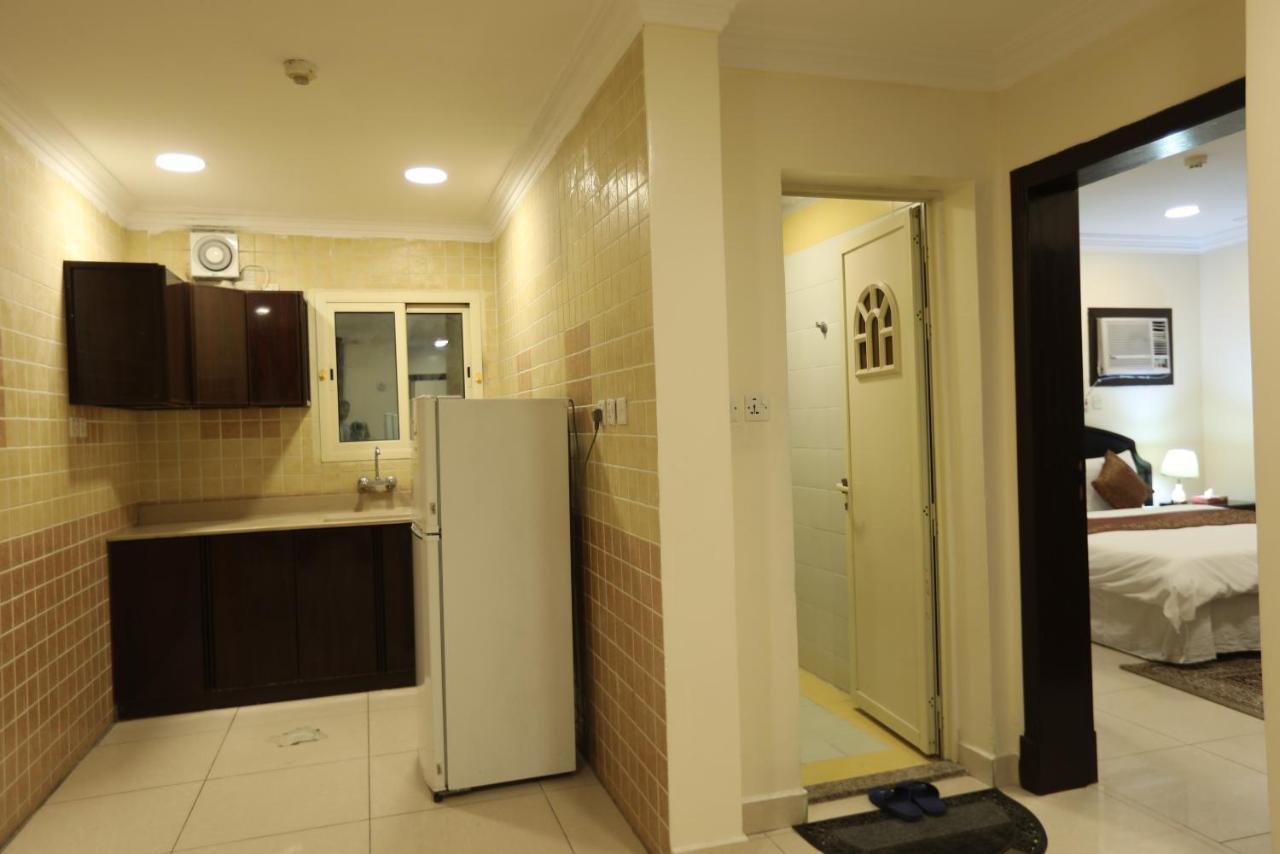 Al Eairy Apartment- Dammam 3 Al Mubarakiyah Exteriör bild