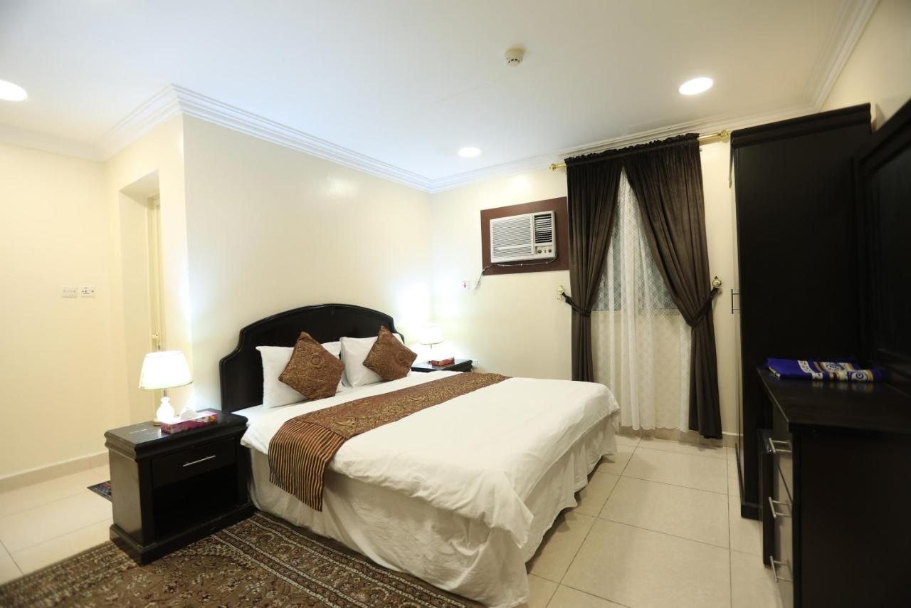 Al Eairy Apartment- Dammam 3 Al Mubarakiyah Exteriör bild
