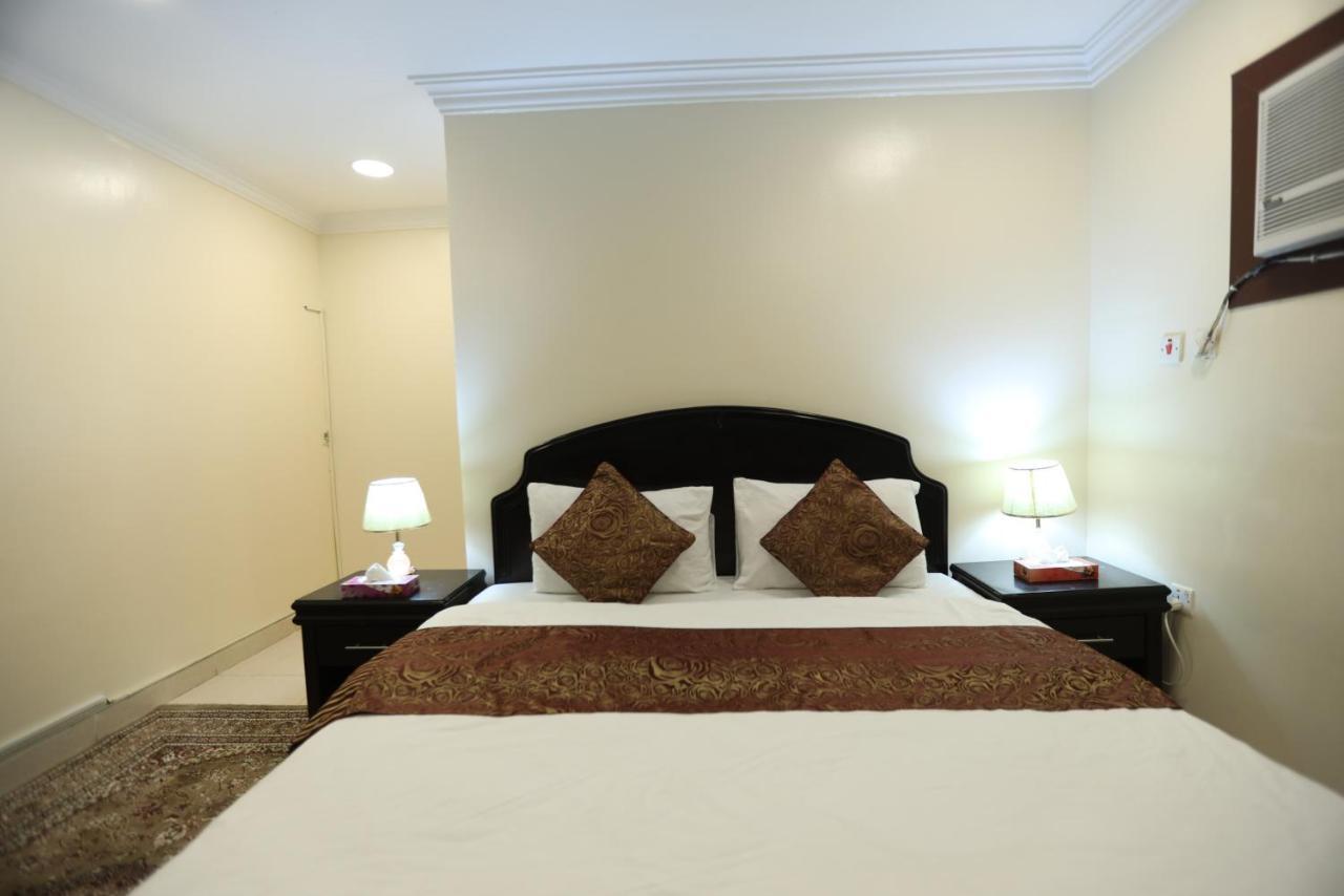 Al Eairy Apartment- Dammam 3 Al Mubarakiyah Exteriör bild